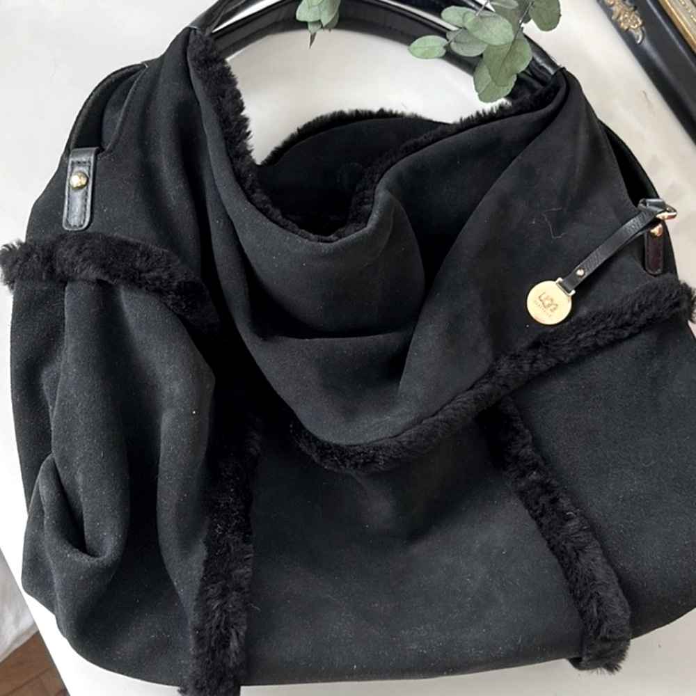 Ugg shoulder bag purse